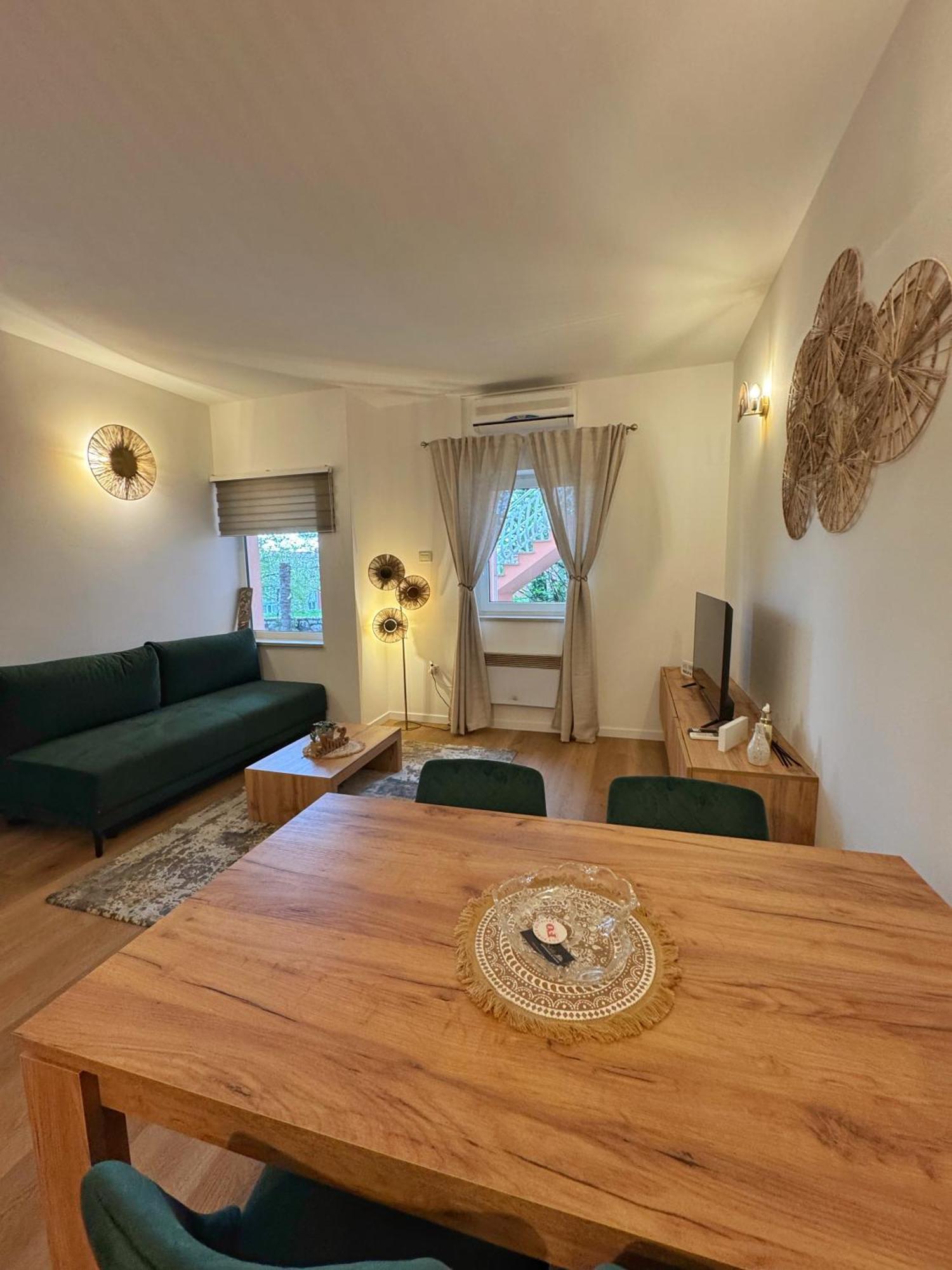 Villa Nada Lovran Exteriér fotografie