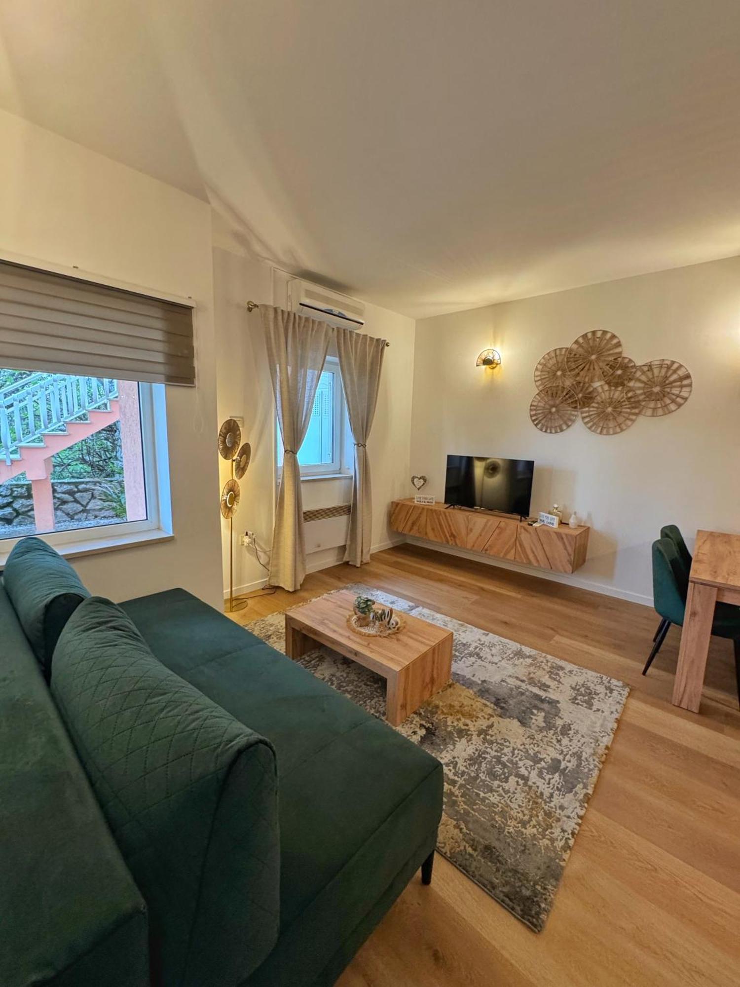 Villa Nada Lovran Exteriér fotografie
